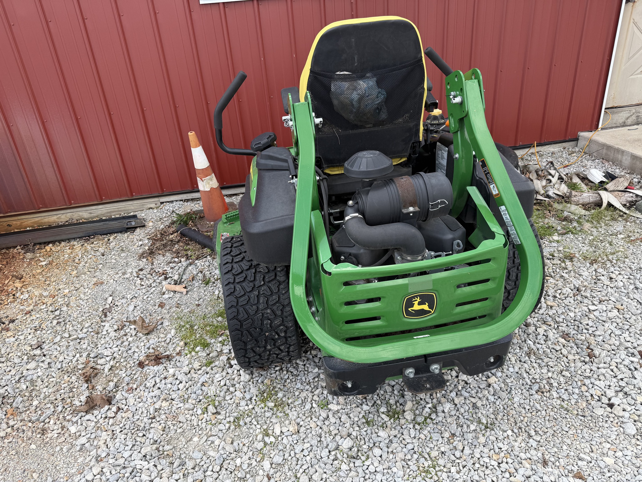 2023 John Deere Z930M Image 2