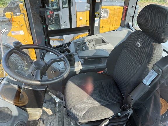 2024 John Deere 644 G