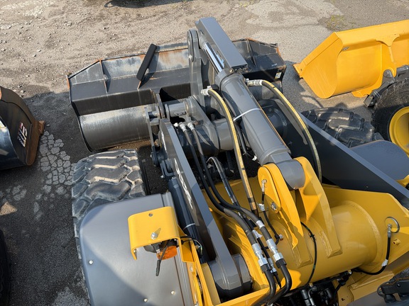 2024 John Deere 644 G