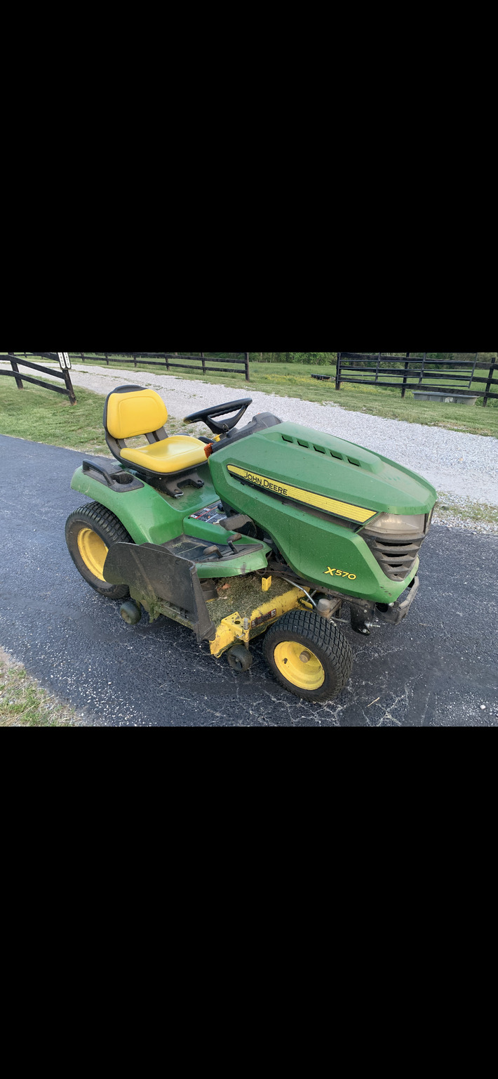 2018 John Deere X570