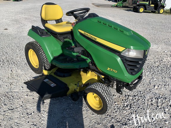 Photo of 2018 John Deere X570