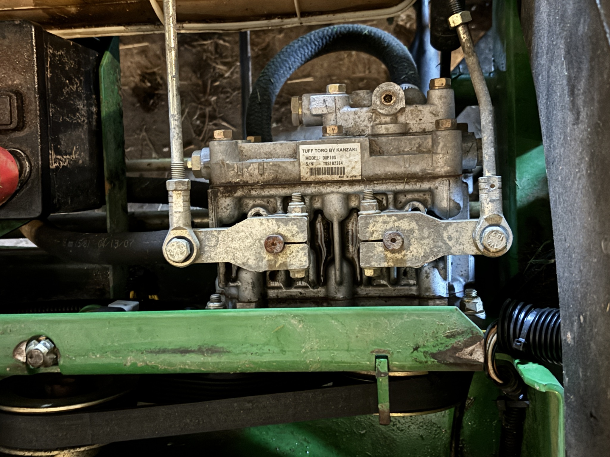 Used 2007 John Deere 757 Zero Turn Mowers at Koenig Equipment in Richmond, IN - PhotoXL15