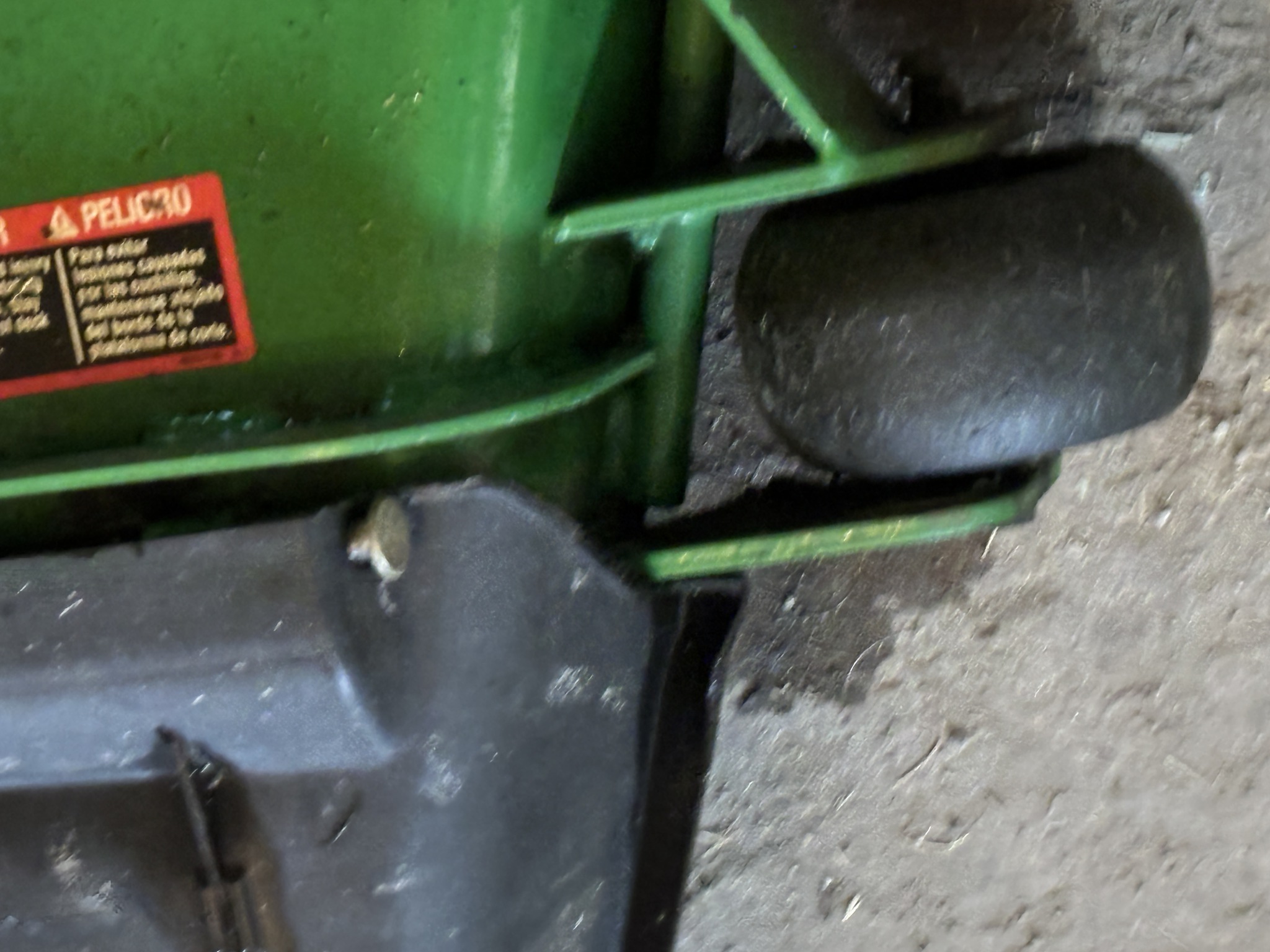 Used 2007 John Deere 757 Zero Turn Mowers at Koenig Equipment in Richmond, IN - PhotoXL21