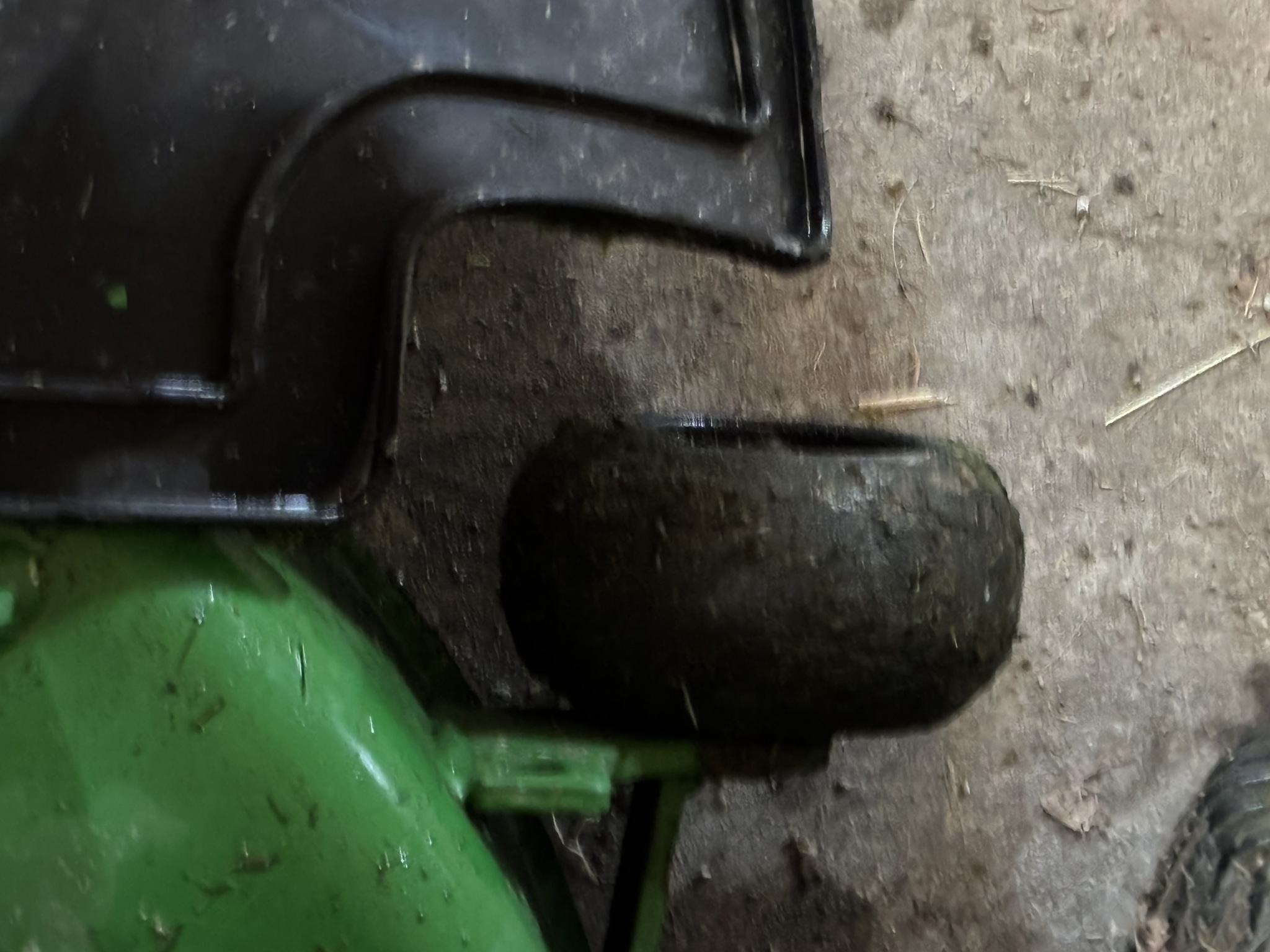 Used 2007 John Deere 757 Zero Turn Mowers at Koenig Equipment in Richmond, IN - PhotoXL22