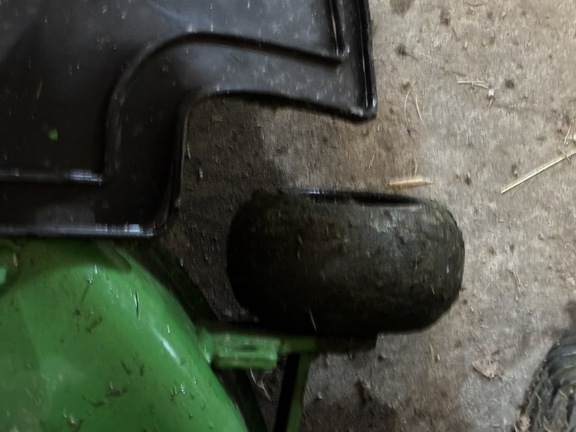 Used 2007 John Deere 757 Zero Turn Mowers at Koenig Equipment in Richmond, IN - Photo22