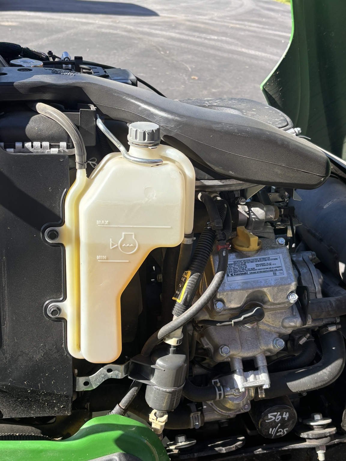 John Deere X739 Image 6