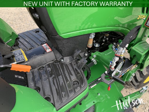 Photo of 2026 John Deere 2025R