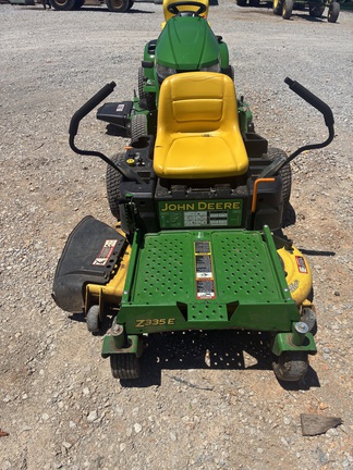 2016 John Deere Z335E