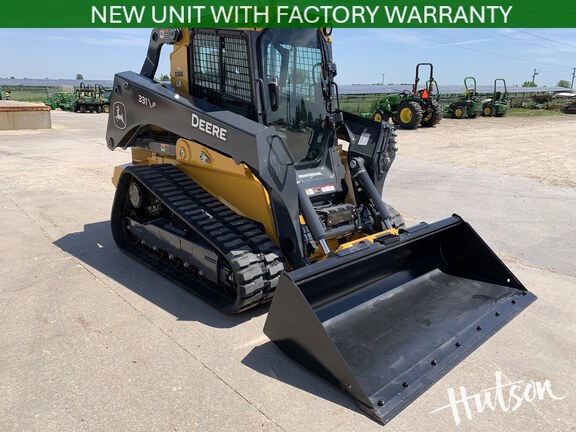 Photo of 2025 John Deere 331 P