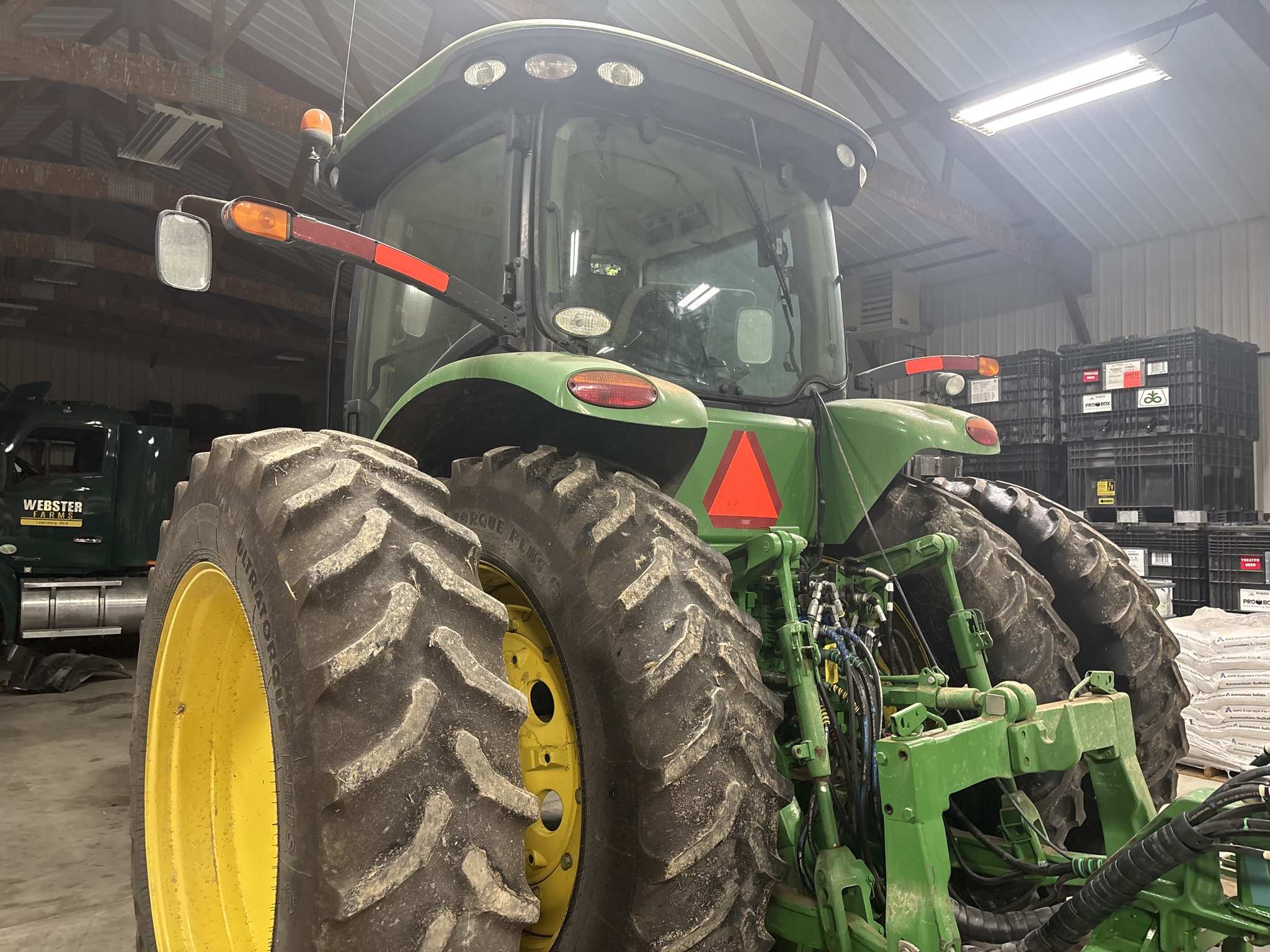 Used 2011 John Deere 8235R Row Crop Tractors at Koenig Equipment in Greenville, OH - PhotoXL3