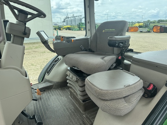 2011 John Deere 8360R - Photo15