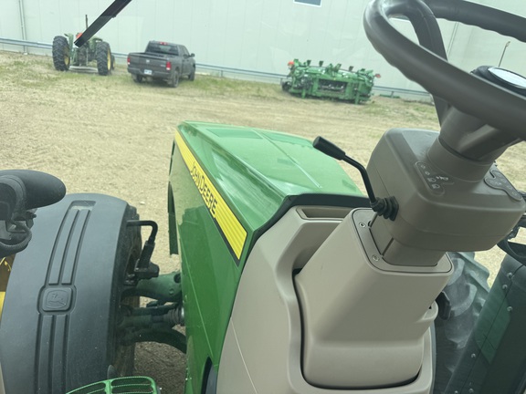 2011 John Deere 8360R - Photo20