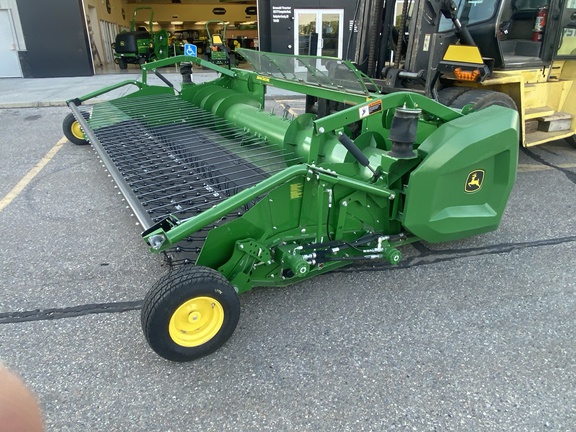 Photo of a 2022 John Deere BP15