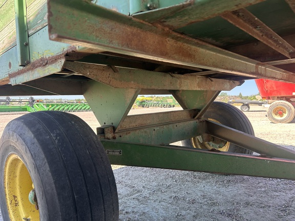 John Deere Chuck (11th thumbnail)