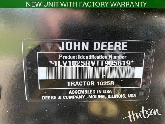 Photo of 2026 John Deere 1025R