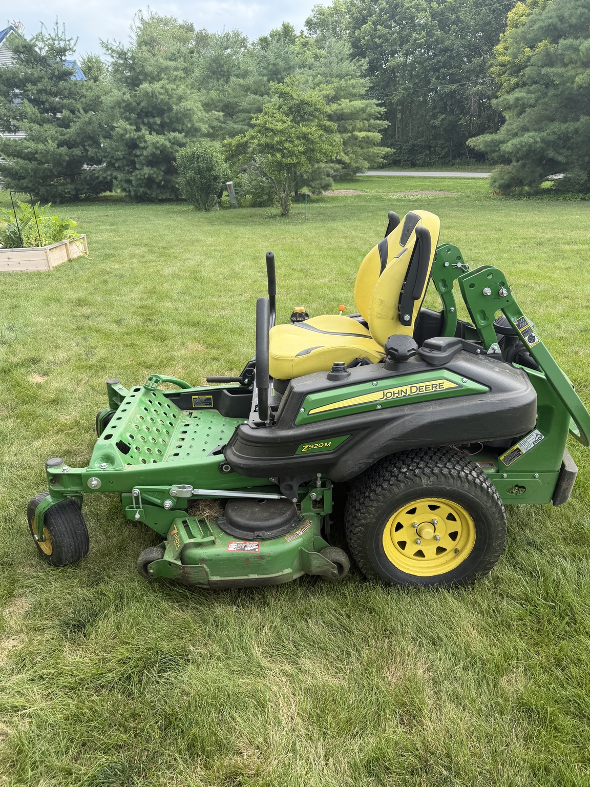 Used 2021 John Deere 920M Zero Turn Mowers at Koenig Equipment in Franklin, IN - PhotoXL1