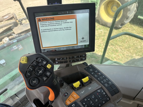 2022 John Deere S780 - Photo22