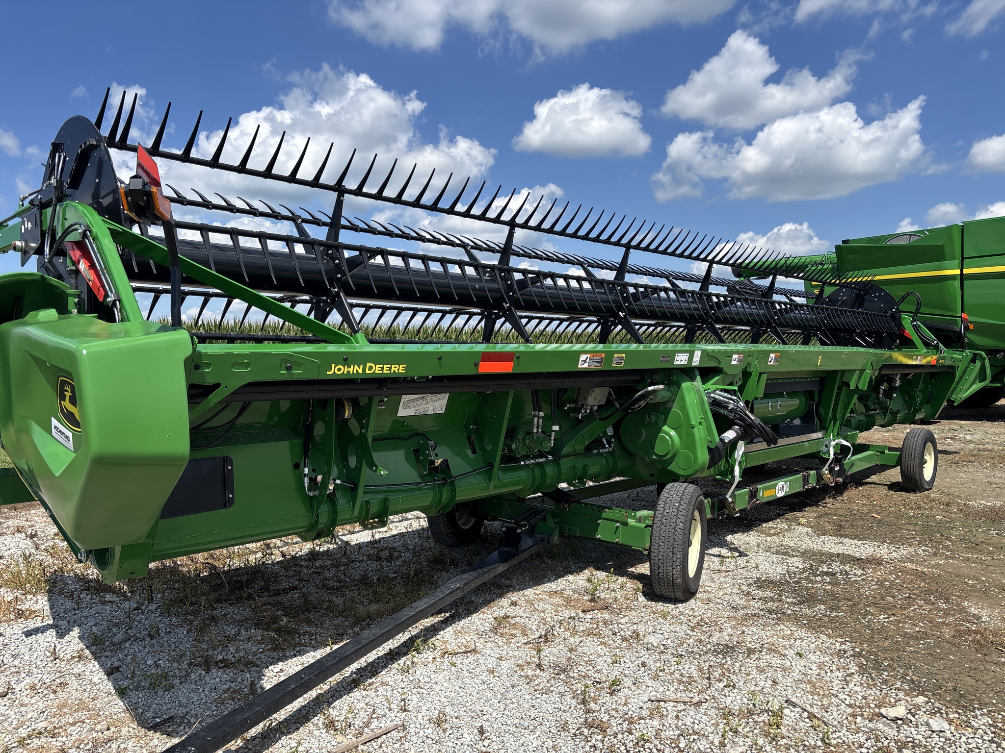 Used 2026 John Deere RDF 35 Combine Platforms at Koenig Equipment in Urbana, OH - PhotoXL1