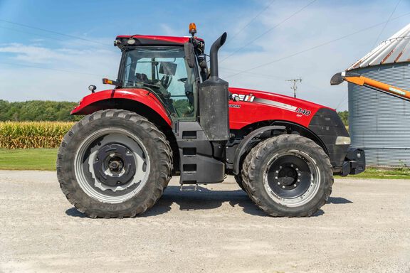 Used 2019 Case IH Magnum 340 Row Crop Tractors at Koenig Equipment in Anna, OH - Photo5