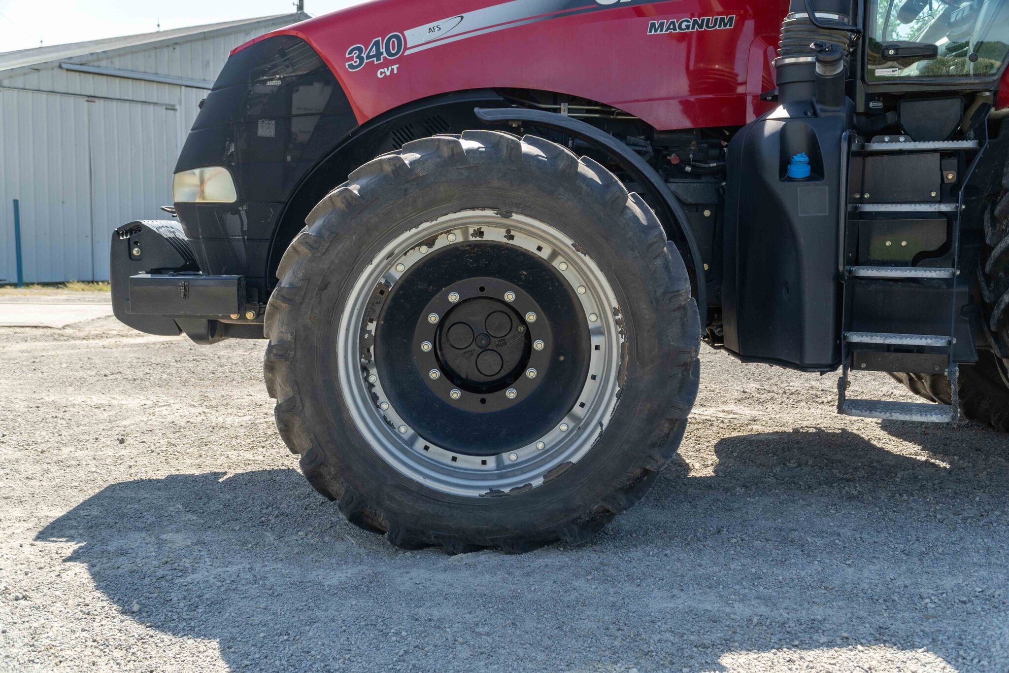 Used 2019 Case IH Magnum 340 Row Crop Tractors at Koenig Equipment in Anna, OH - PhotoXL17