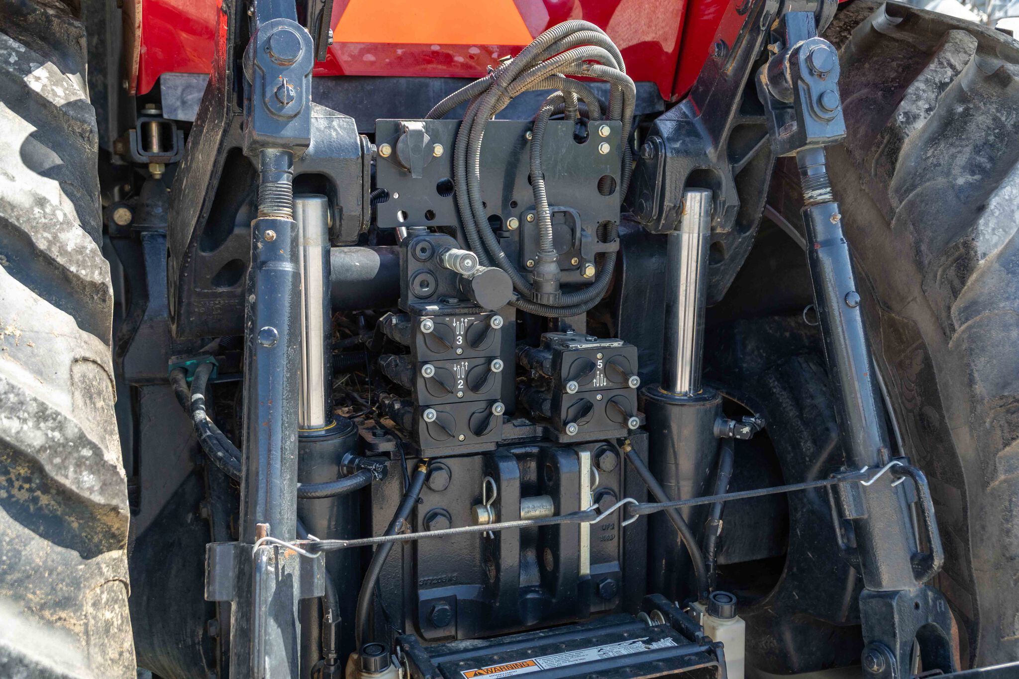 Used 2019 Case IH Magnum 340 Row Crop Tractors at Koenig Equipment in Anna, OH - PhotoXL23