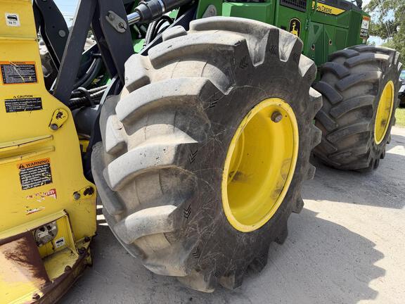 2023 John Deere 643L II