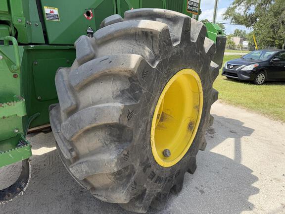 2023 John Deere 643L II