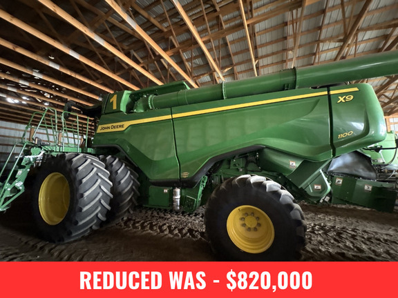 John Deere X9 1100
