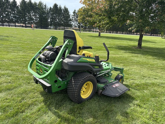 Used 2025 John Deere Z930M Zero Turn Mowers at Koenig Equipment in Urbana, OH - Photo3