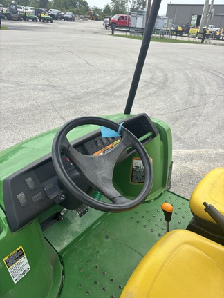2022 John-Deere TX 4X2