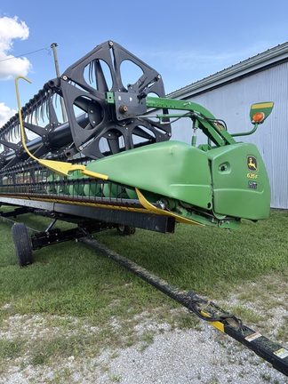 Used 2012 John Deere 635F Combine Platforms at Koenig Equipment in Oxford, OH - Photo7
