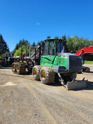 2019 John Deere 1110G