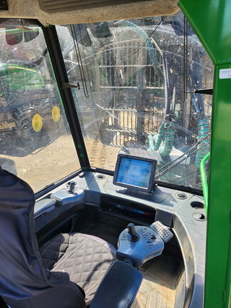 2019 John Deere 1110G