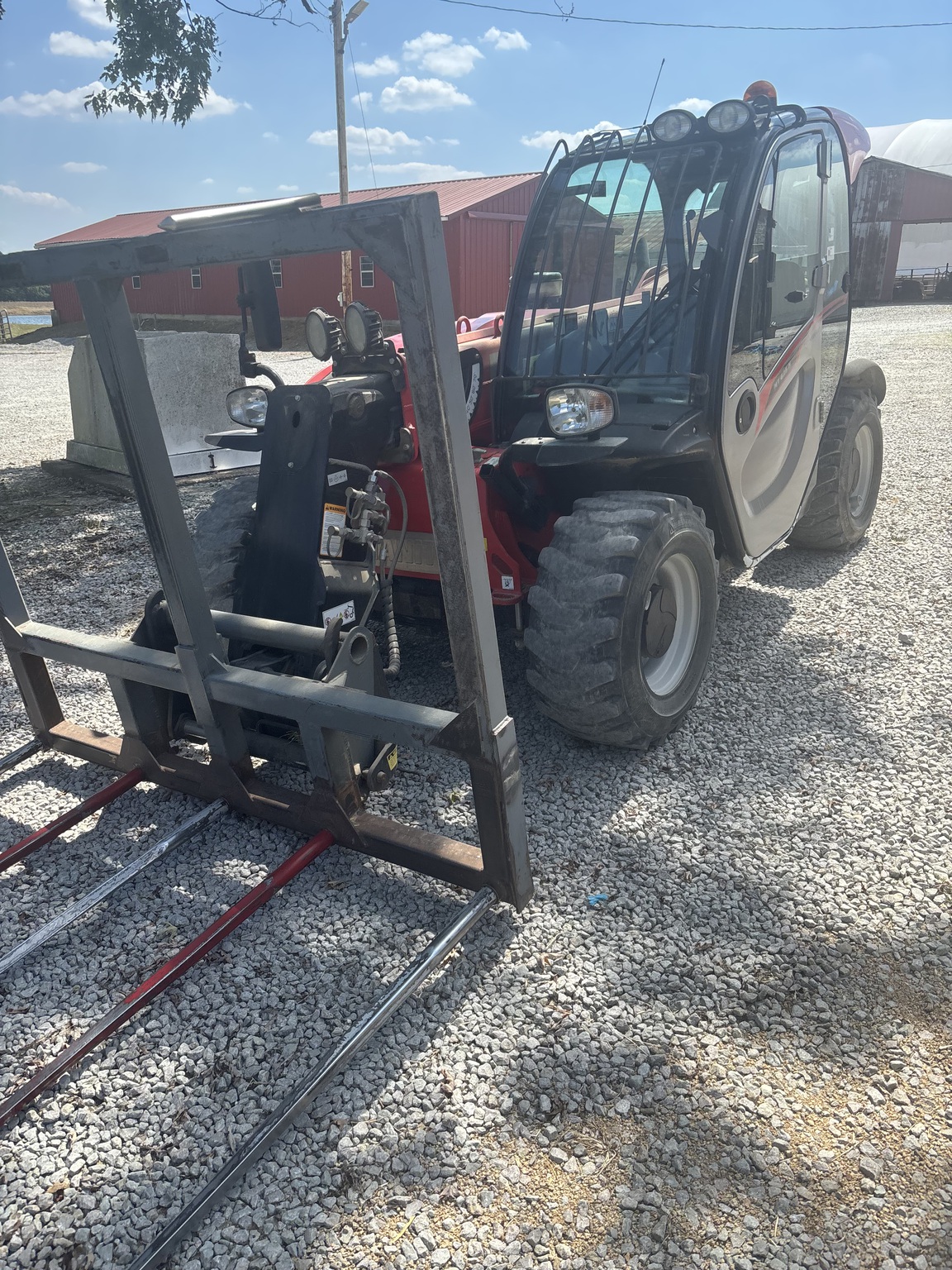 2023 Manitou MT625H