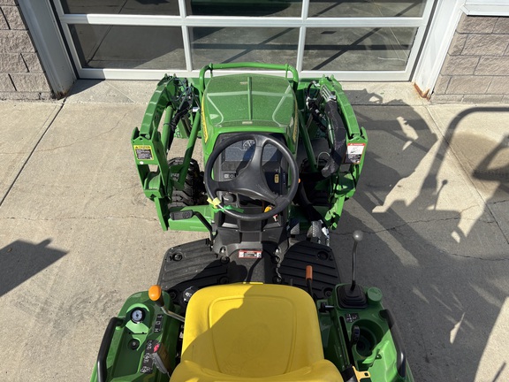 New In-Stock 2026 John Deere 1023E Tractor + Loader Compact Utility Tractors at Horizon Ag & Turf in Horizon Ag & Turf,  - Photo3