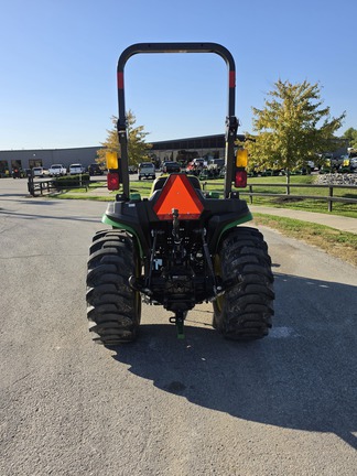 2022 John-Deere 3032E