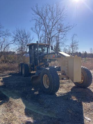 2015 John Deere 770GP