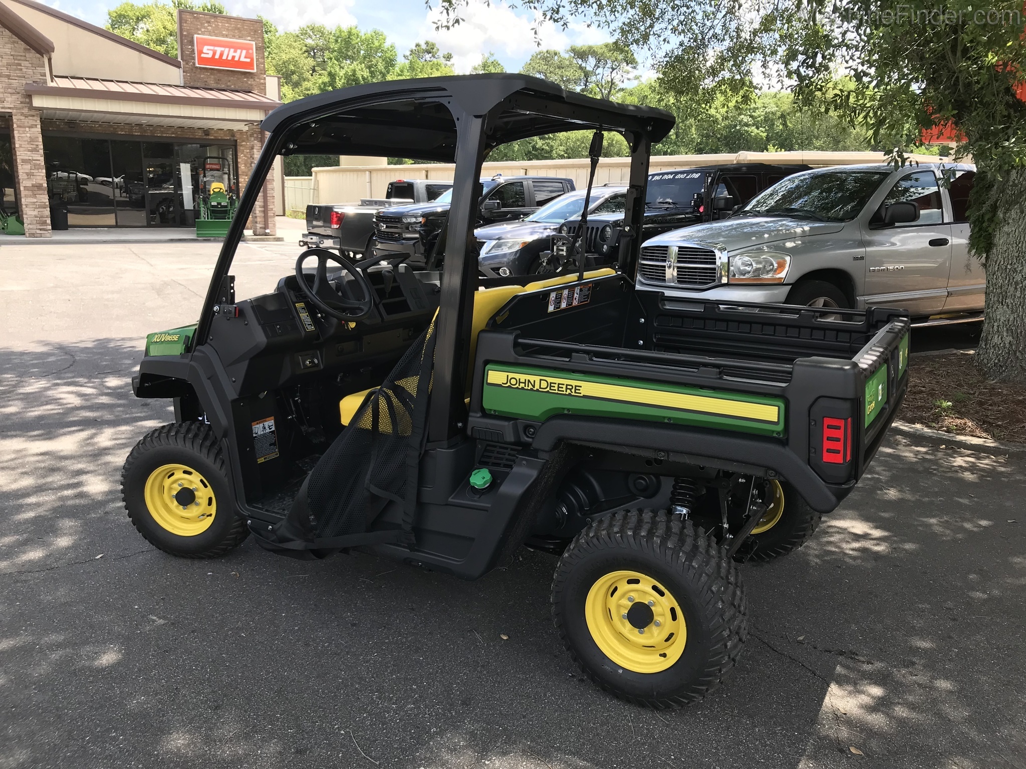 2020 John Deere XUV865E Image 2