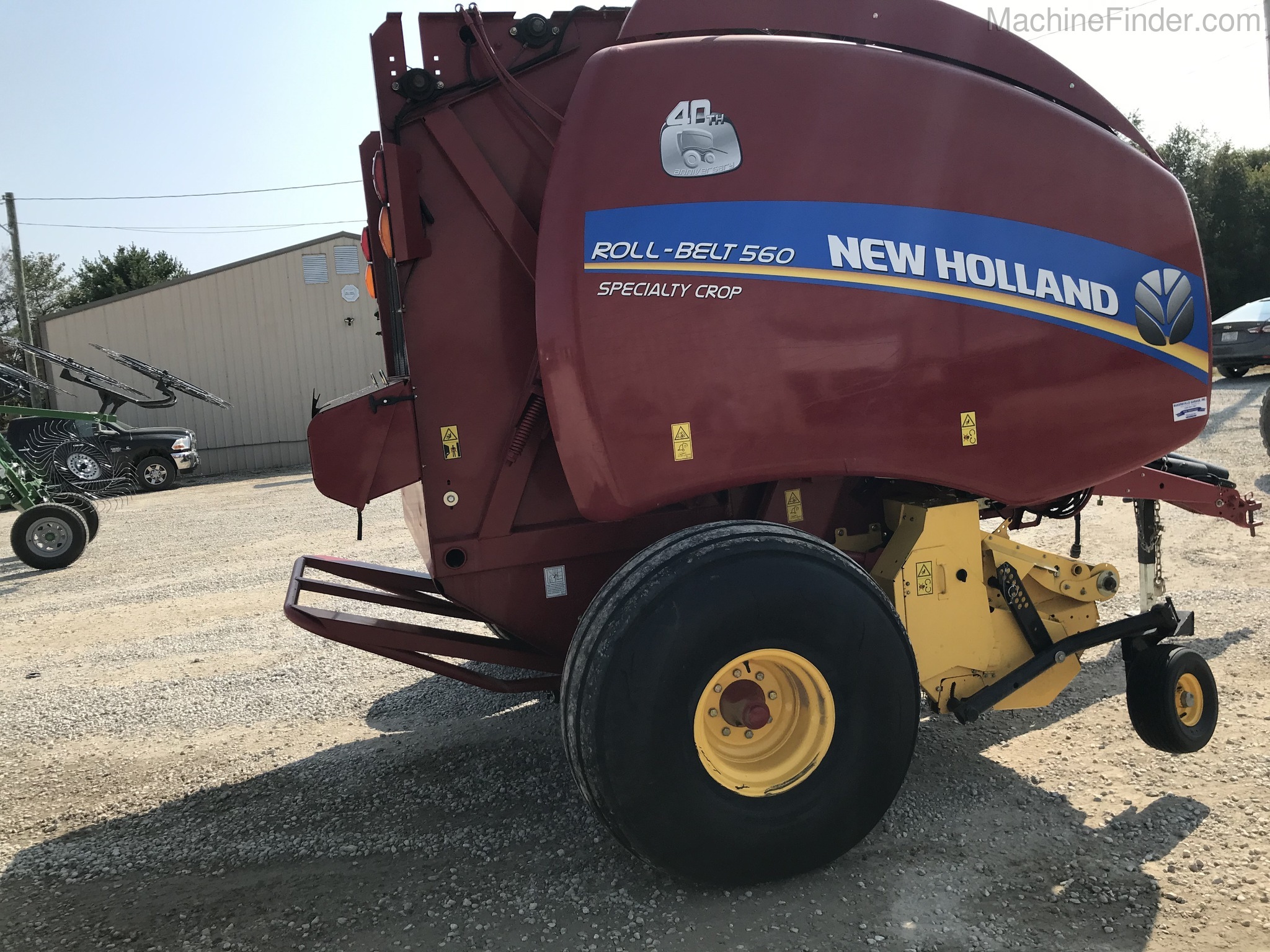 2015 New Holland 560 Image 5