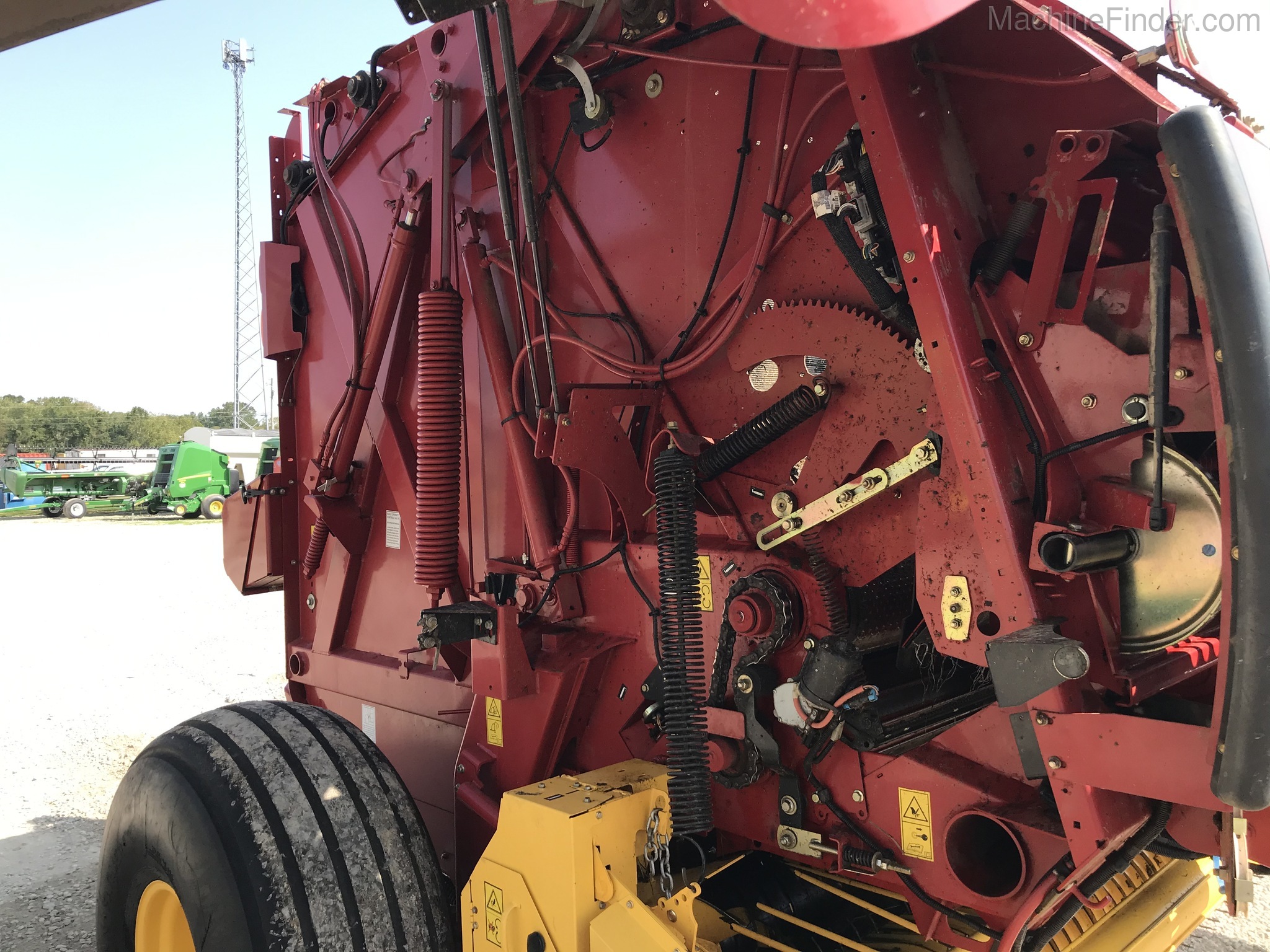 2015 New Holland 560 Image 10