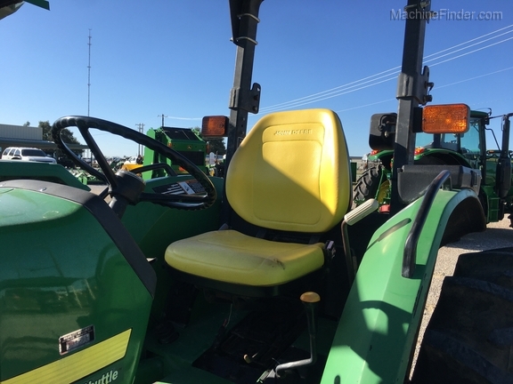 1999 John Deere 5210 Image 3