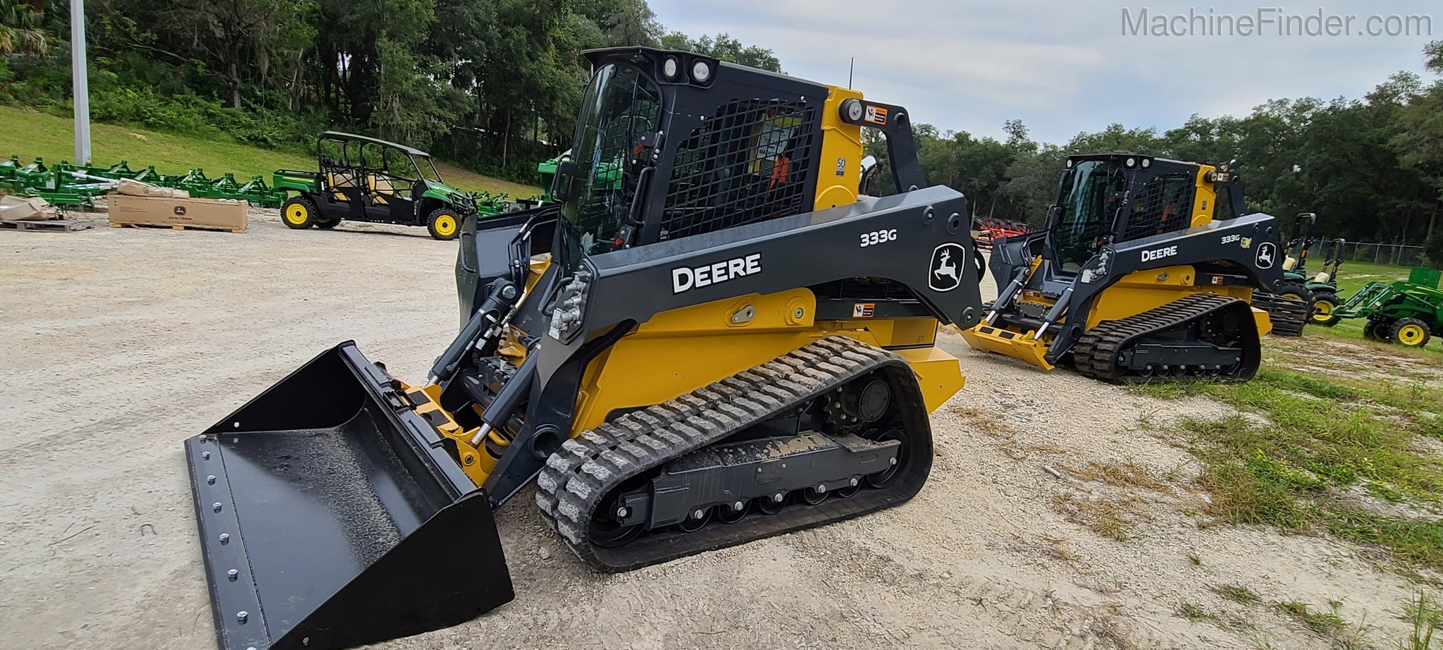 2020 John Deere 333G Image 2