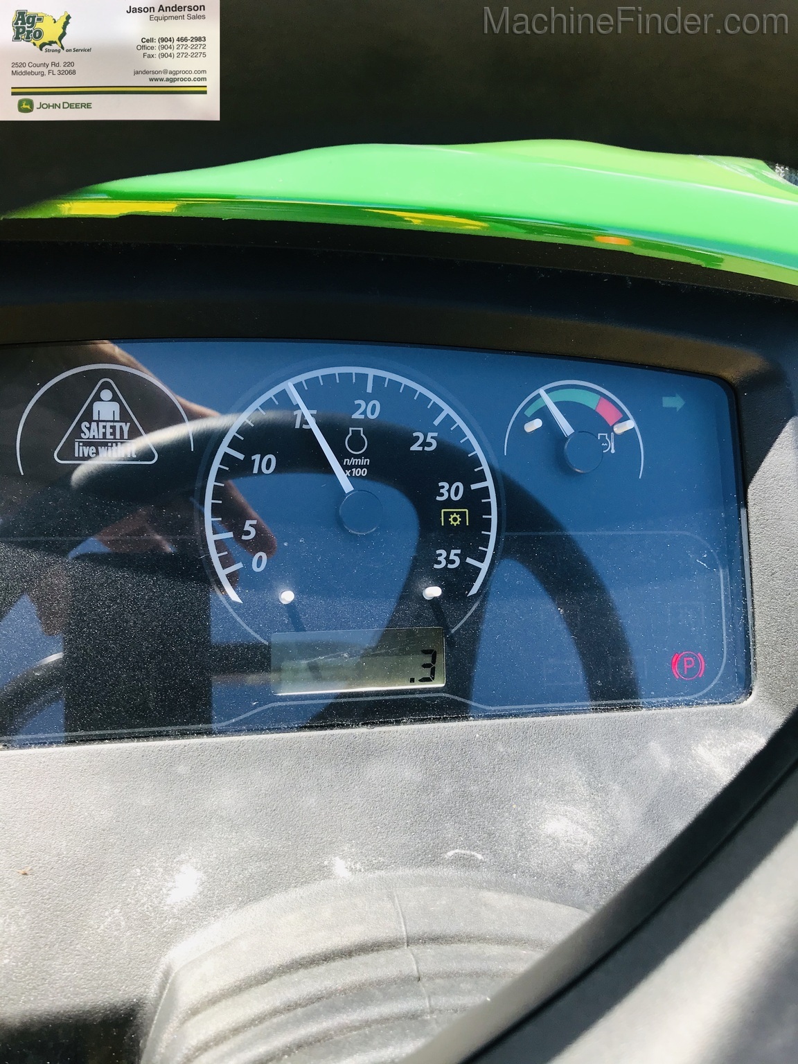 2020 John Deere 2025R/BACK HOE Image 9