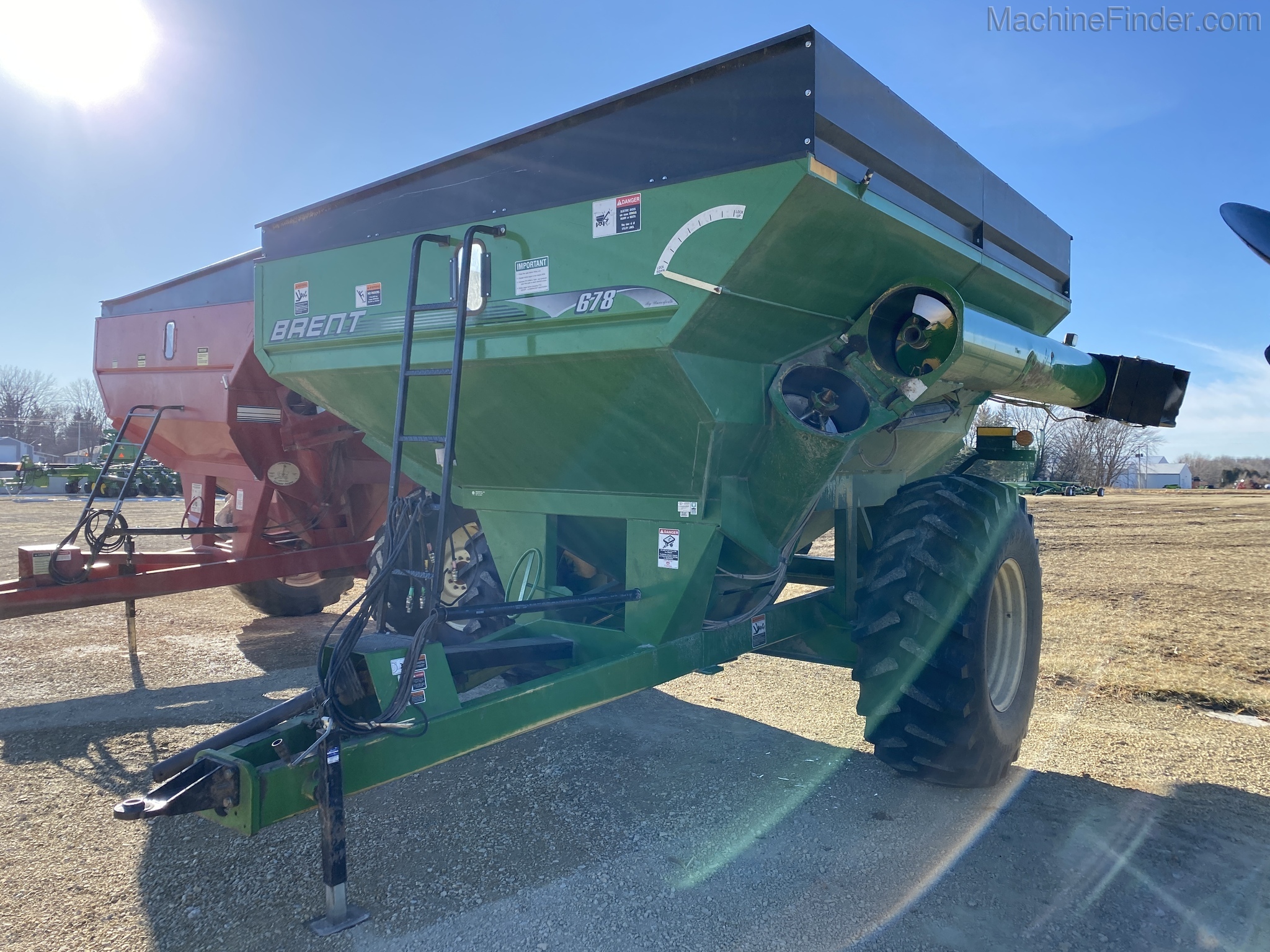 Equipment Details 2011 Brent 678