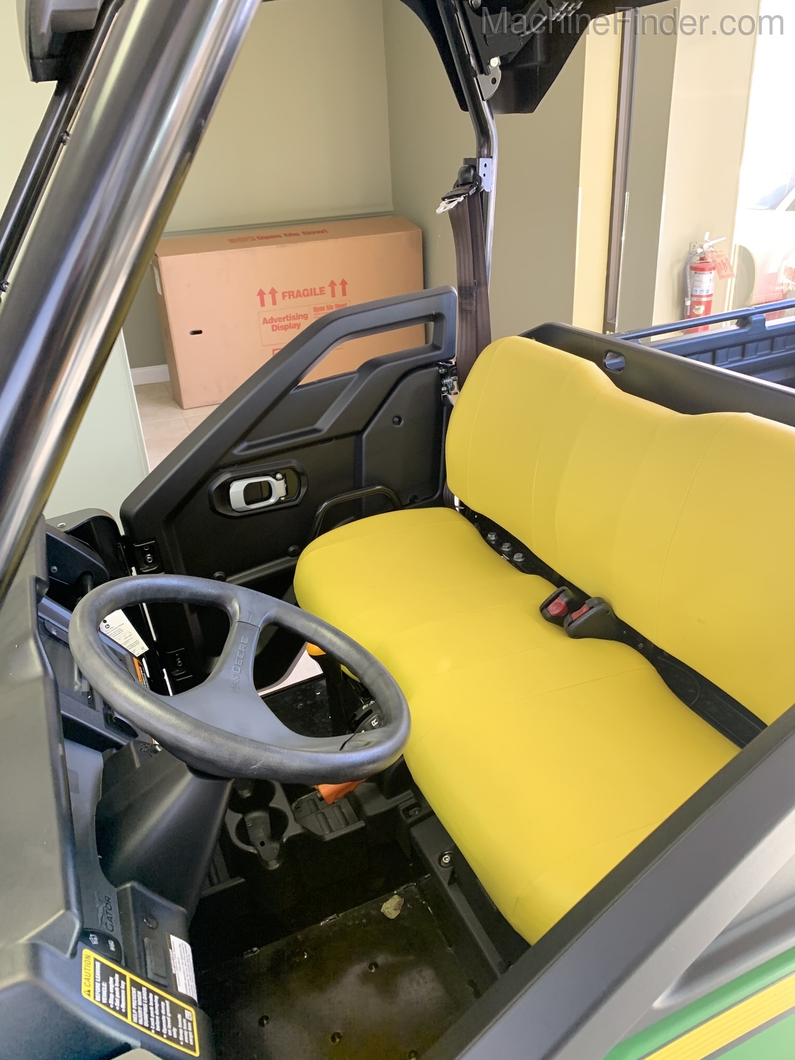 2019 John Deere XUV825M Image 3