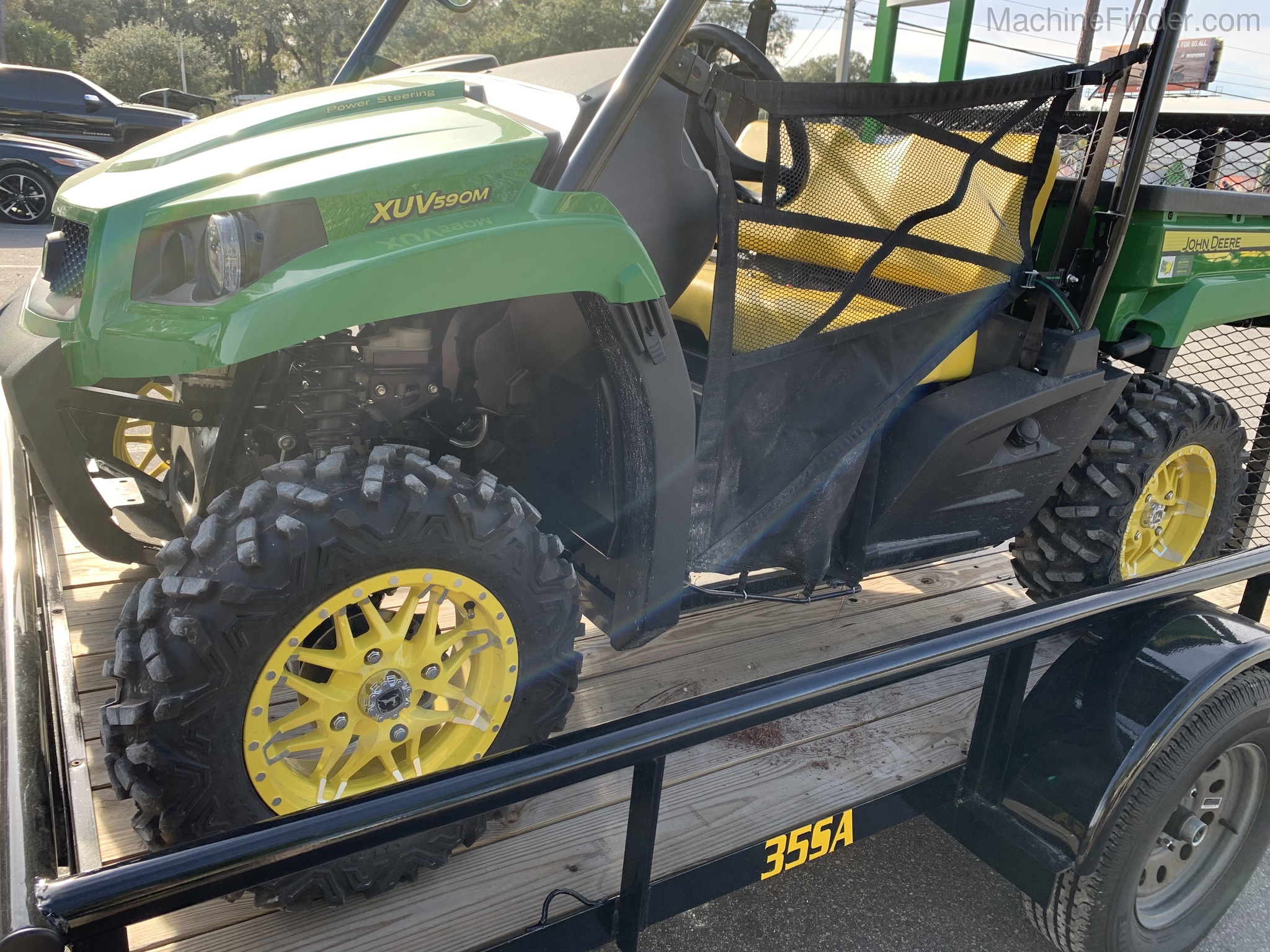 2021 John Deere 590M Image 6