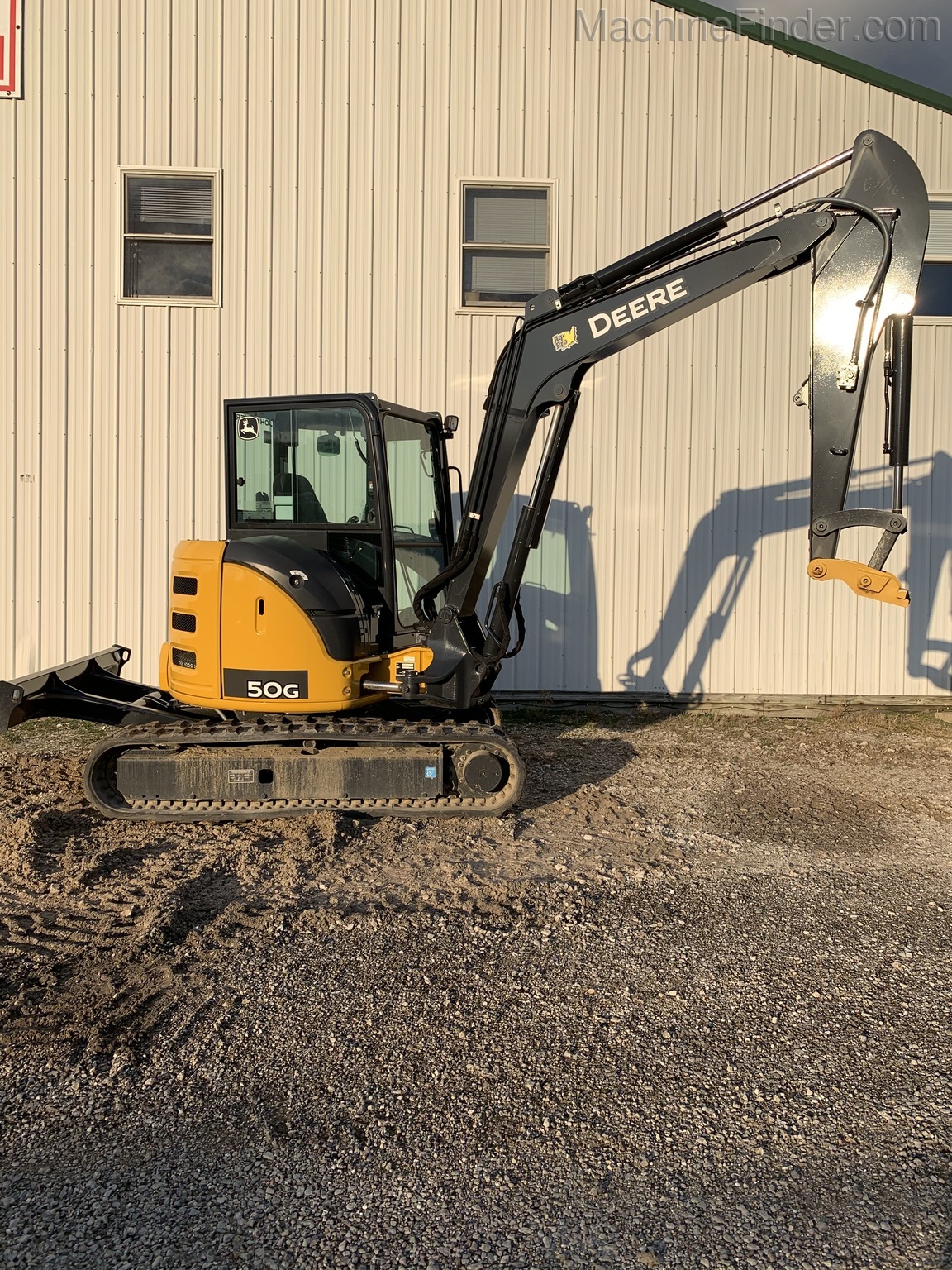 2020 John Deere 50G Image 3