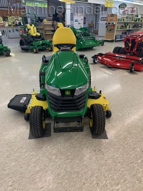 2020 John Deere X590 Image 2