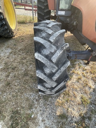 Kubota MX125 Image 4