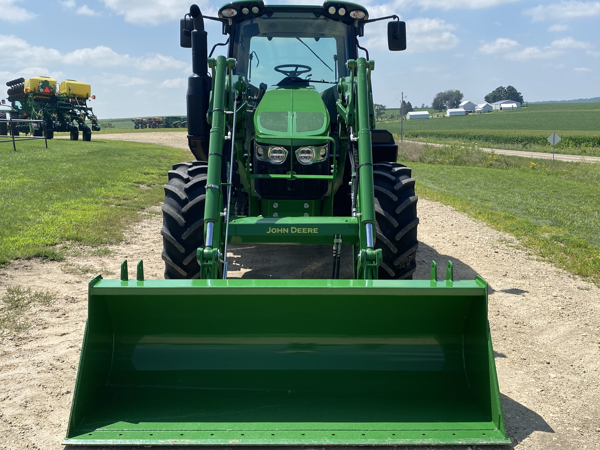2022 John Deere 6110M Image 2